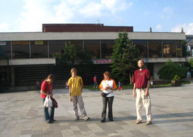 Osrednji trg v �adci